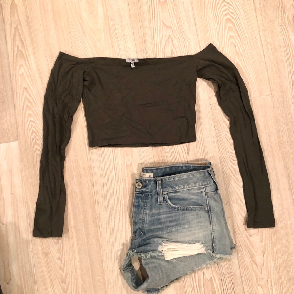 Long sleeve off the shoulder crop top